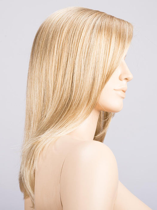 LIGHT CARAMEL MIX 26.20.22 | Light Golden Blonde and Light Strawberry Blonde with Light Neutral Blonde Blend