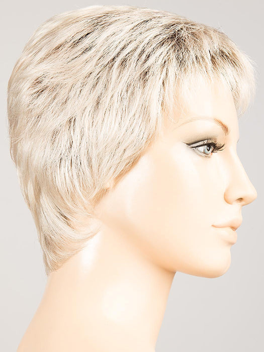 CHAMPAGNE MIX 22.26.20 | Light Neutral Blonde and Light Golden Blonde with Light Strawberry Blonde Blend